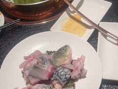 -得意咚瓜·顺德鱼生·冬瓜火锅(深圳首店)