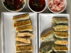 -众口斋锅贴(银泰城店)