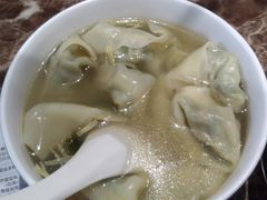 -笑来喜馄饨小笼工坊店(湖滨街店)