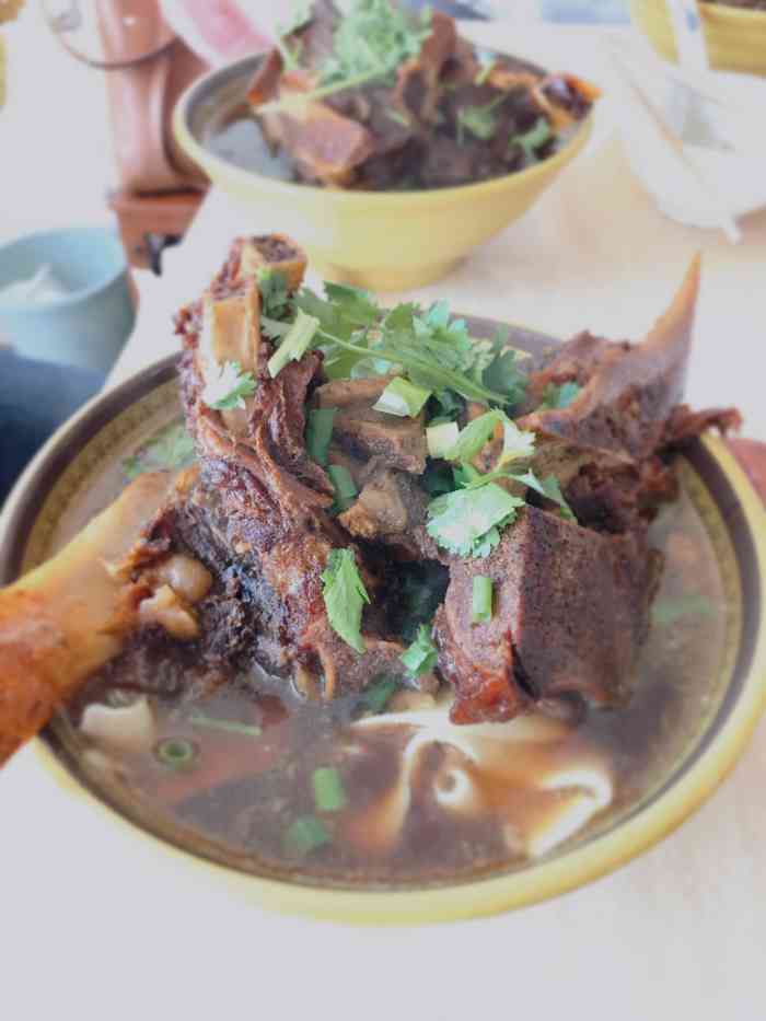 胡记牛杂面(新道东路店)