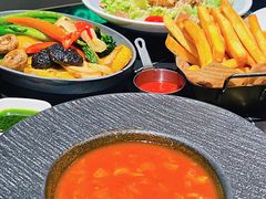 -DEEP·美式餐吧(五棵松华熙LIVE店)