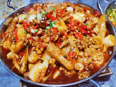 牛蛙锅-小民大排档(光谷店)