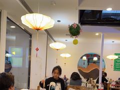 -毛辣果·贵州红酸汤牛肉火锅(西单店)