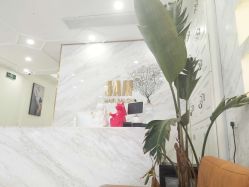 大厅-3AM HAIR SALON烫发染发接发