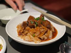 港式牛腩蒸陈村粉-粤凤佬