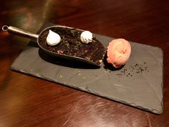 -恰餐厅及酒吧 CHAR Bar & Grill (北京丽都皇冠假日店)