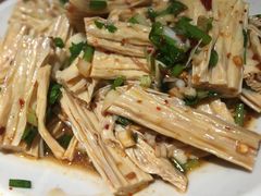 -湘人龙记老长沙米粉(鸟巢店)