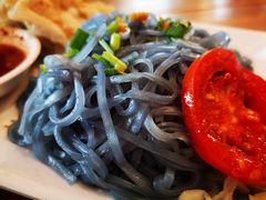 -蝶豆花蓝面条