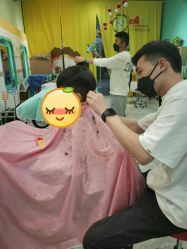 -爆米花儿童美发乐园