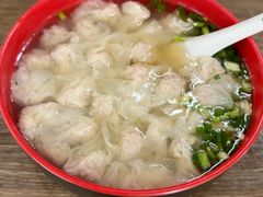 -张阿三馄饨店