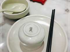 -蝴蝶里·粤菜·点心(滨江龙湖店)
