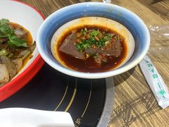 -冯烫烫跷脚牛肉·川菜小馆(武胜西街店)