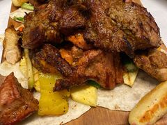 -马克西姆俄罗斯餐厅(通亚街店)