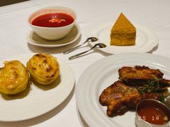 -马克西姆俄罗斯餐厅(通亚街店)