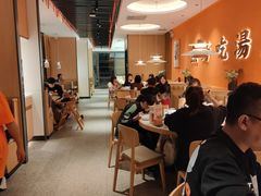 大堂-江渔儿酸菜鱼(东厦一百店)