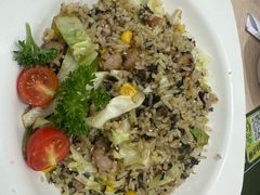 -佰搭果·广式茶餐厅(西华路店)
