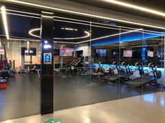 -懒人Club健身(卓越时代广场店)