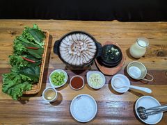 -百年石锅饭·朝鲜族传统民餐