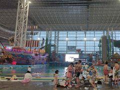 -四季贵州·山地温泉水世界