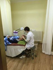 -苗方清颜痘肌研究所