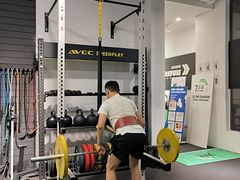 -汗水空间私教健身连锁(SM广场店)