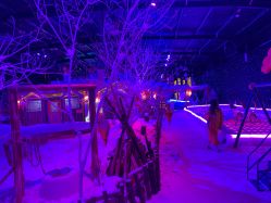 -圣名游乐城冰雪大世界