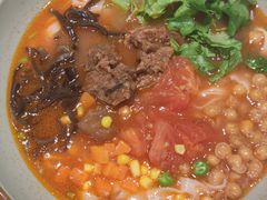 番茄牛肉圆粉-百春原湖南牛肉粉(漕河泾印象城店)