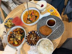 -轻蔬不用等·素食(江苏路店)
