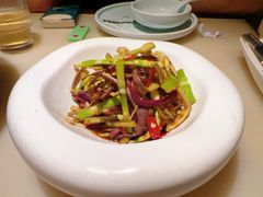 -佬麻雀·剁椒鱼头(京基KK One店)