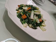 -鸿星花园酒家(银亿家园店)