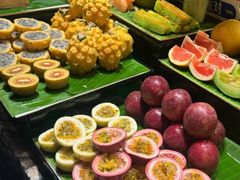-雍容荟帝王蟹活龙虾展台自助(IFS黑金店)