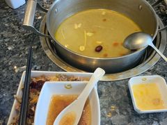 -一席地·本地鸡窝·杭帮鸡火锅(萧山银隆百货店)
