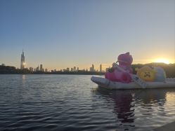 -玄武湖景区-情侣园游乐场