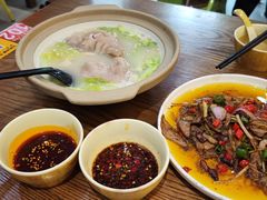 砂锅蹄花-酸婆娘江湖川菜(紫竹路店)