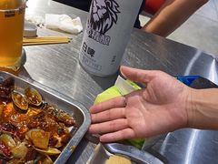 -马路牙子烧烤音乐酒馆(望京店)