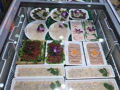 -袁记串串香(泉水轻轨站店)