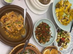 -围龙屋客家食府(福田店)