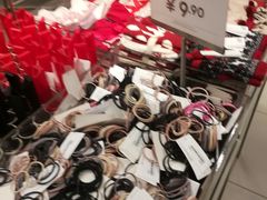 -H&M(鹏欣水游城店)