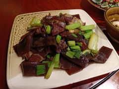 -苗湘食府(十年店)