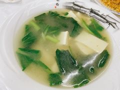 文蛤豆腐汤-北戴河庆山饭店·海鲜砂锅粥(北戴河黑石路店)