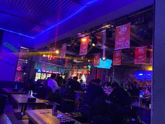 -UP嘻哈酒吧(粉巢店)