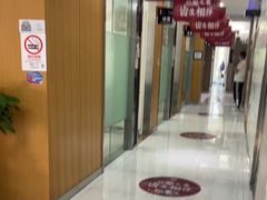 -雅悦齿科(顾村公园店)