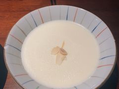 杏仁豆腐-山杏yama-katsu·吉列炸物