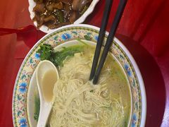 -金杨拉面王小吃面馆·牛三宝面·红烧牛肉粉