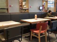 卡座-喜家德虾仁水饺(开发区万达店)