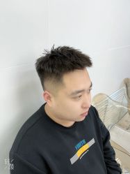 点击看大图 -朗峰专业美发沙龙