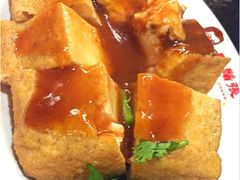 -胡须张鲁肉饭(美食文化馆店)