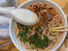 -三千粉牛肉米粉(来客茂店)