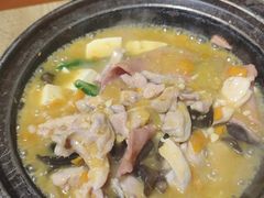 -极有家小鱼小鸡石锅煲(佳兆业店)