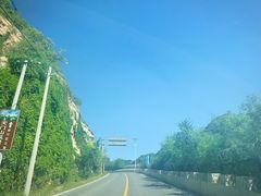 -黑龙潭风景区